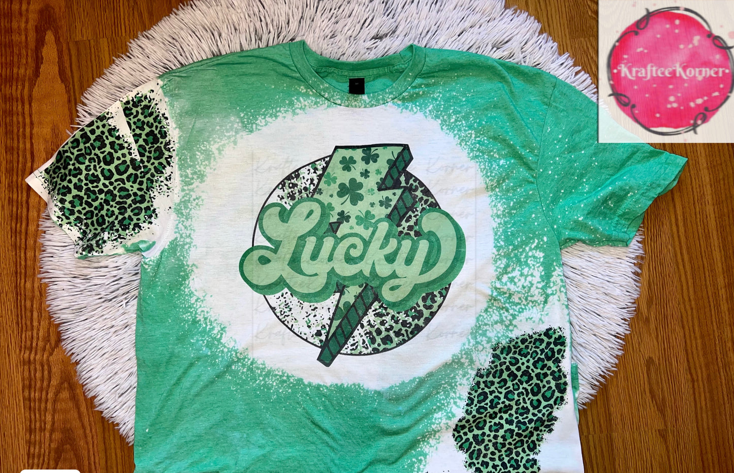 Lucky Lightning Bolt Bleached T-shirt